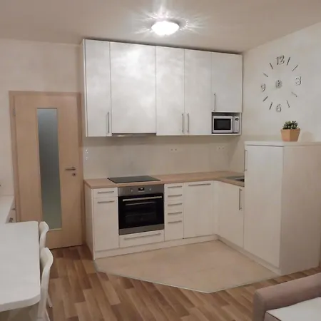 Modern Jegeho - Tipos Arena * Μπρατισλάβα